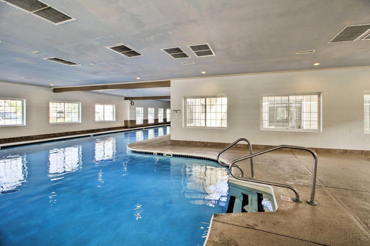 Branson Family Resort Condo With Indoor Pool And Patio Bagian luar foto