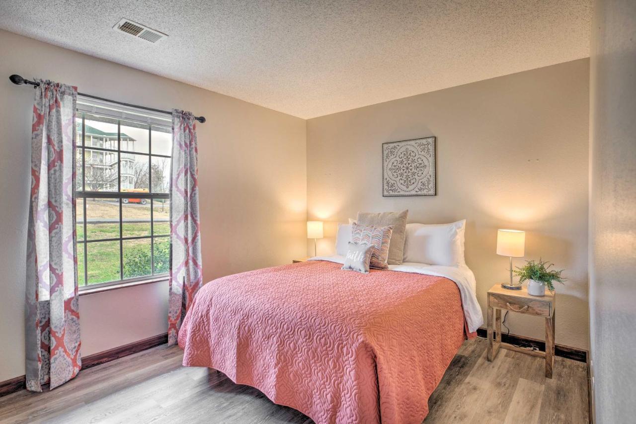 Branson Family Resort Condo With Indoor Pool And Patio Bagian luar foto