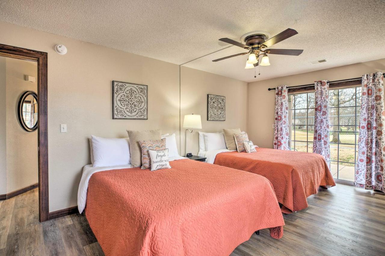 Branson Family Resort Condo With Indoor Pool And Patio Bagian luar foto