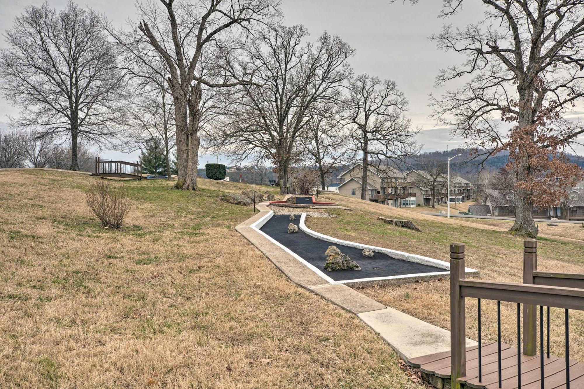 Branson Family Resort Condo With Indoor Pool And Patio Bagian luar foto